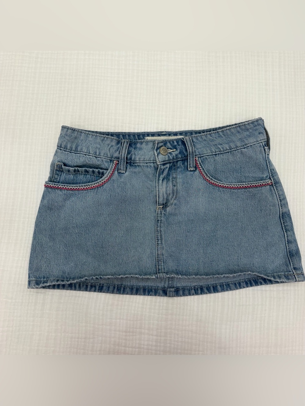 hollister low rise denim micro mini skirt